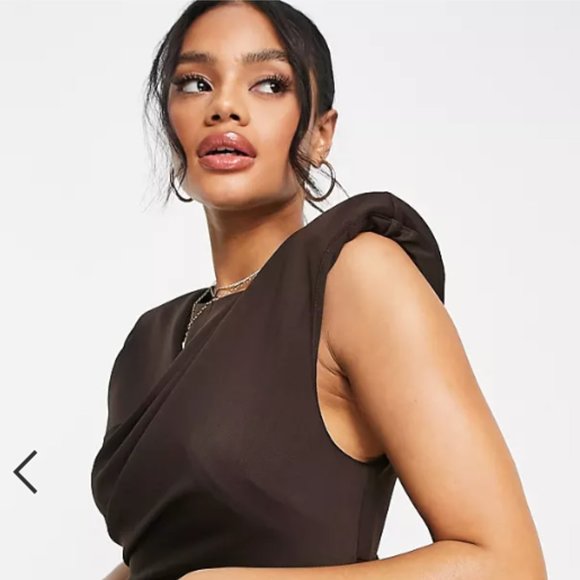 ASOS DESIGN Tucked Midi Pencil Dress with Shoulder Pads in Chocolate - Picture 4 of 6